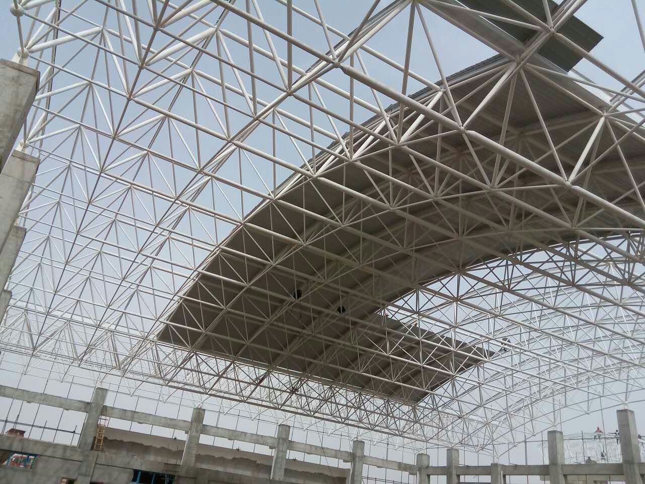 鹽城青島一汽網架