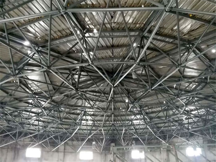 甘肅銀川洗煤廠蓄水池網(wǎng)架